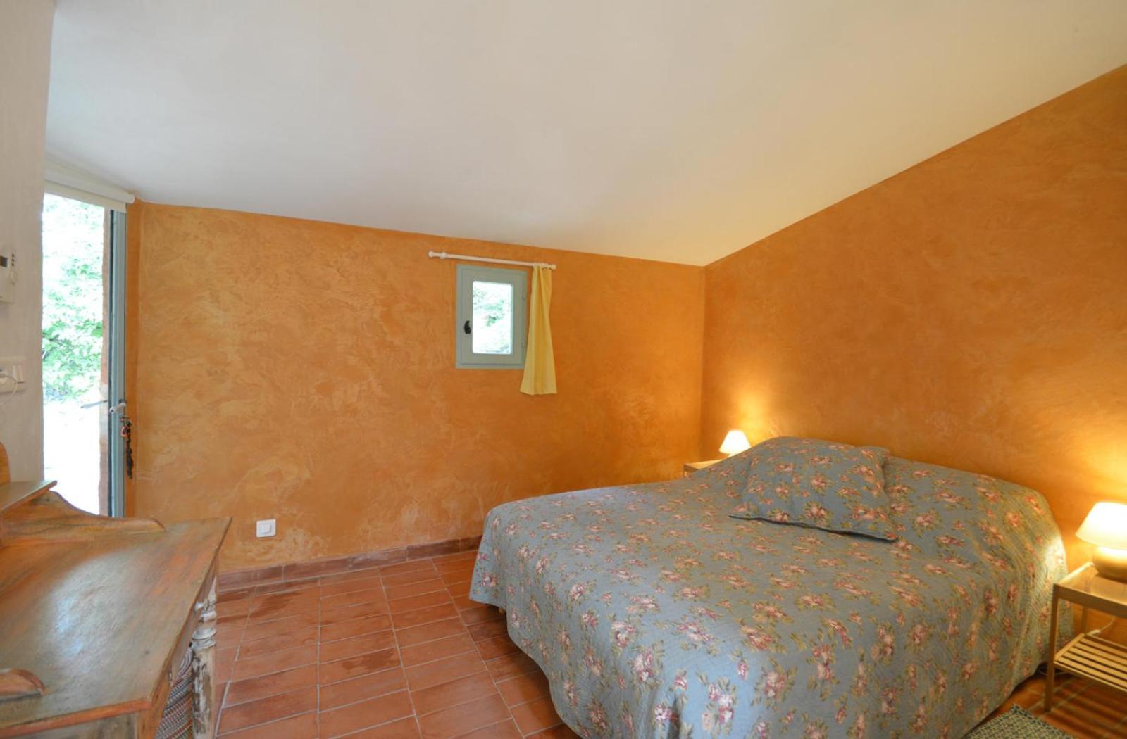 Villa Poterie de Pierroux à Roussillon en Isere Chambre photo